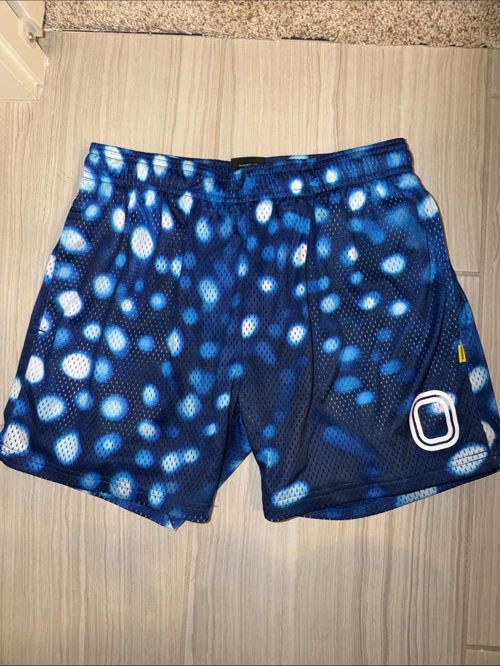 Overtime X Georgia Aquarium Shorts Size S